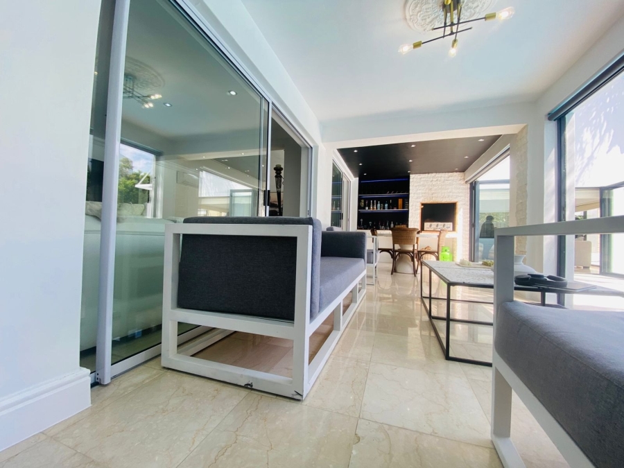 5 Bedroom Property for Sale in Sunset Beach Western Cape